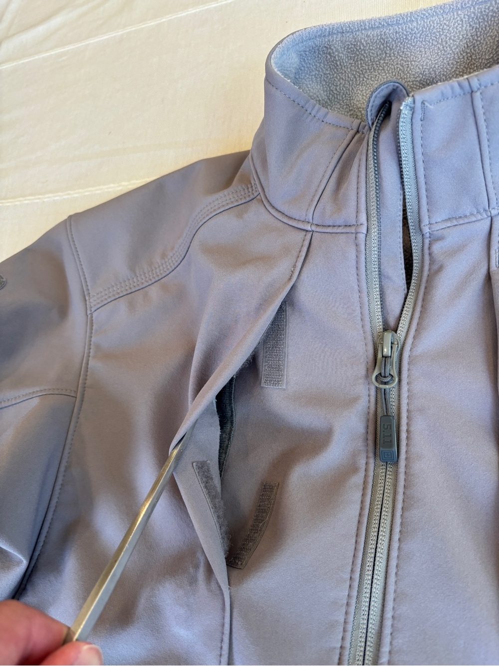 5.11 Tactical Sierra Softshell Jacket Lunar Gray Mens Outdoor Tactical 78005 - Picture 4 of 11